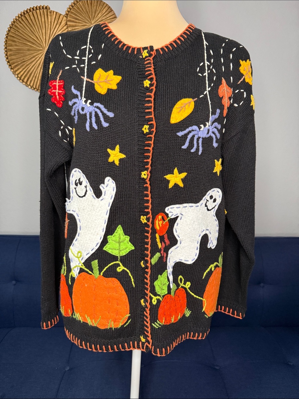 Heirloom Collectibles vintage Y2K Halloween grandma core knit cardigan sweater S